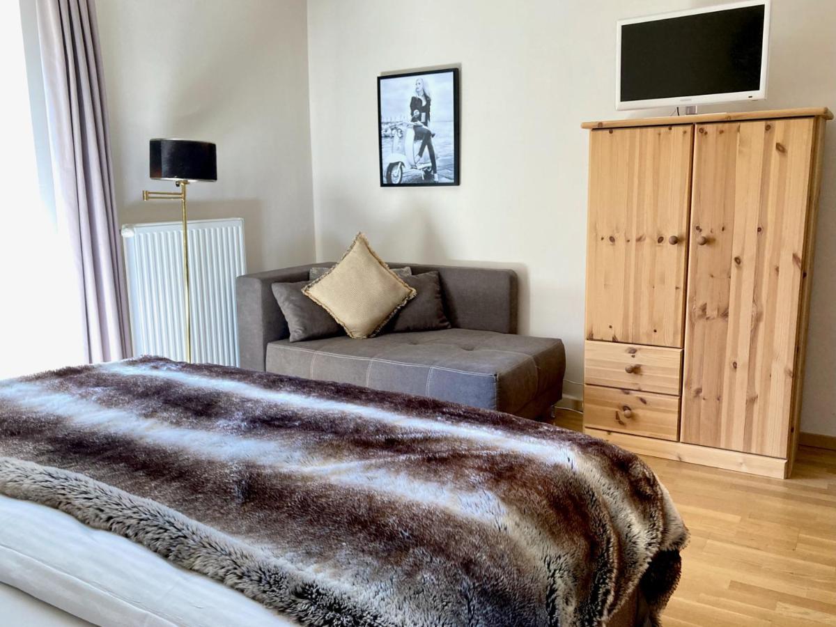 Stadtvilla Belle Kitz Im Zentrum Mit Sauna By Belle Stay Kitzbühel Eksteriør bilde