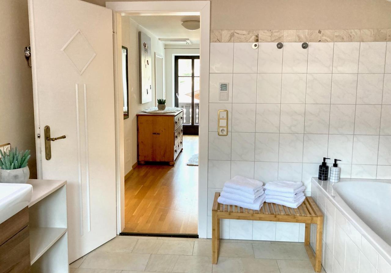 Stadtvilla Belle Kitz Im Zentrum Mit Sauna By Belle Stay Kitzbühel Eksteriør bilde