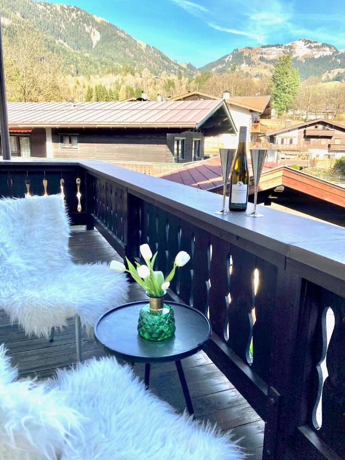 Stadtvilla Belle Kitz Im Zentrum Mit Sauna By Belle Stay Kitzbühel Eksteriør bilde