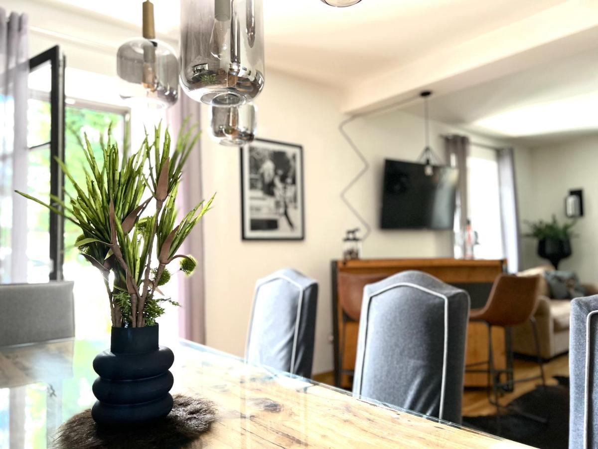 Stadtvilla Belle Kitz Im Zentrum Mit Sauna By Belle Stay Kitzbühel Eksteriør bilde