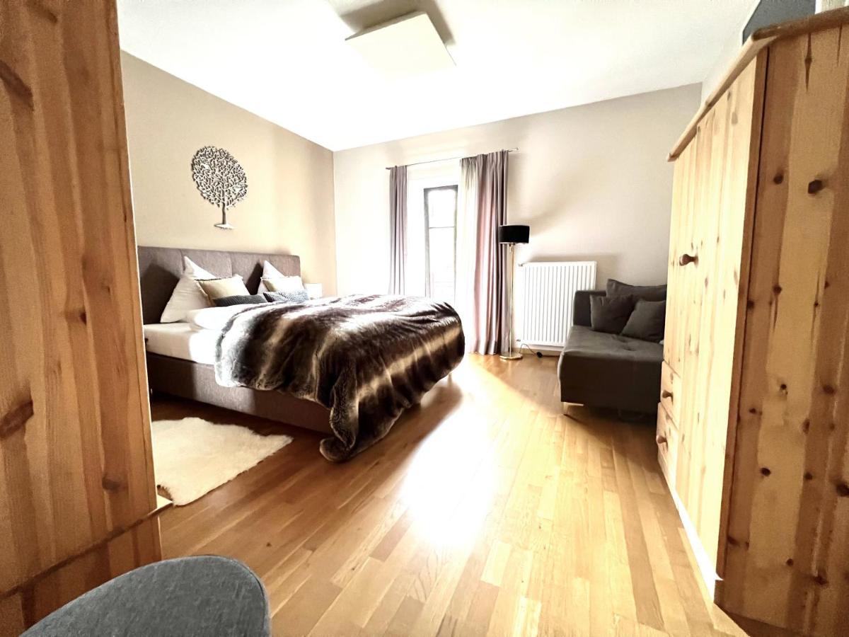 Stadtvilla Belle Kitz Im Zentrum Mit Sauna By Belle Stay Kitzbühel Eksteriør bilde